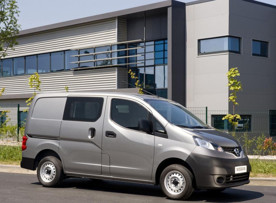  Nissan NV200 Van 2009 года  (фото 5 из 8)